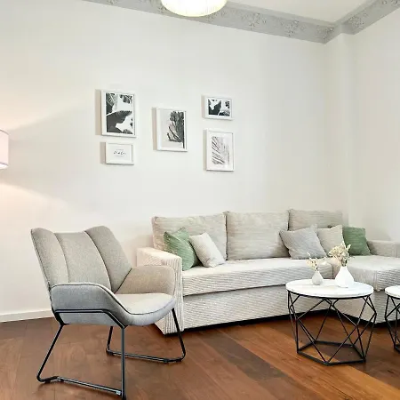 Mystay: Zentral I Design I Prime I Gaeste Wc Apartment